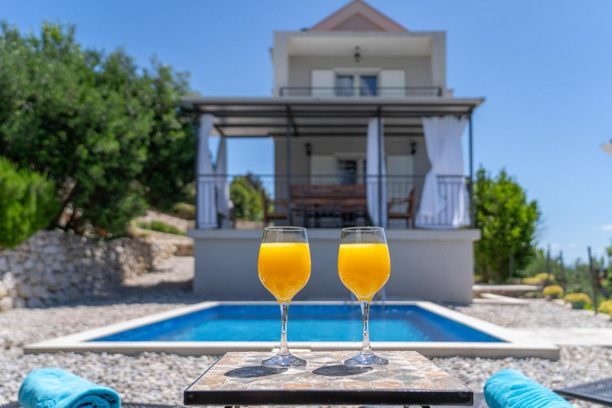 Villa With Sea View Podgora Kültér fotó
